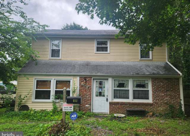 Property at 512 Cedar Ave, Pitman, NJ 08071, 1 bed, 1.5 baths