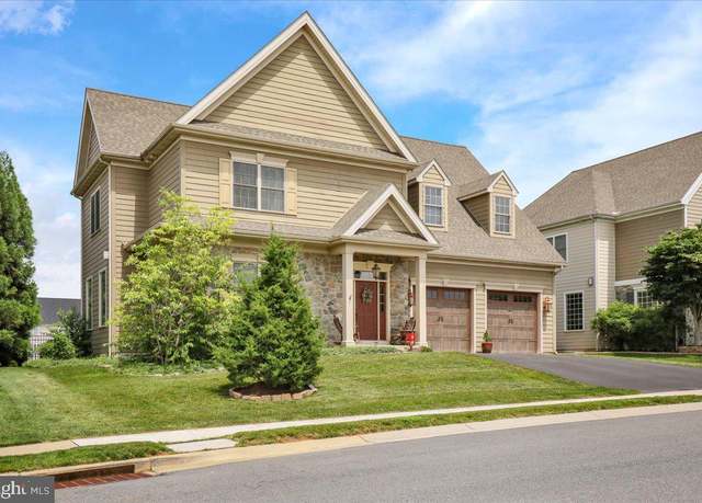 Property at 661 Integrity Dr, Lititz, PA 17543, 4 beds, 3.5 baths