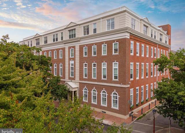 Property at 211--25 S 4th St #404, Philadelphia, PA 19106, 2 beds, 2.5 baths