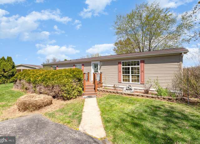 Property at 4125 Leah Ave, Dover, PA 17315, 3 beds, 2 baths