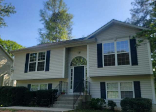 Property at 747 Glen Cove Dr, Ruther Glen, VA 22546, 3 beds, 2 baths