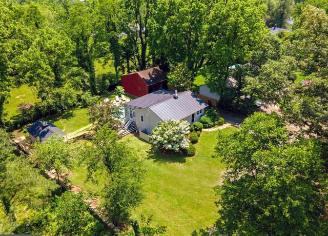 Property at 9068 John S Mosby, Upperville, VA 20184, 3 beds, 3 baths