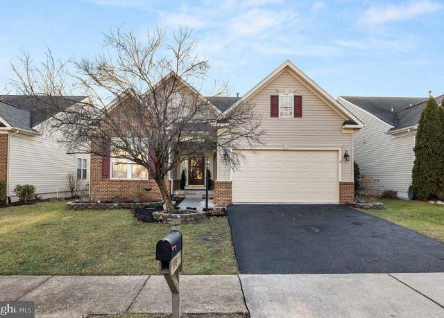 Property at 114 April Ave, Stephens City, VA 22655, 5 beds, 3 baths
