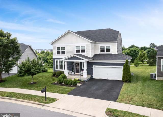 Property at 104 Farmhouse Ct, Stephenson, VA 22656, 4 beds, 2.5 baths
