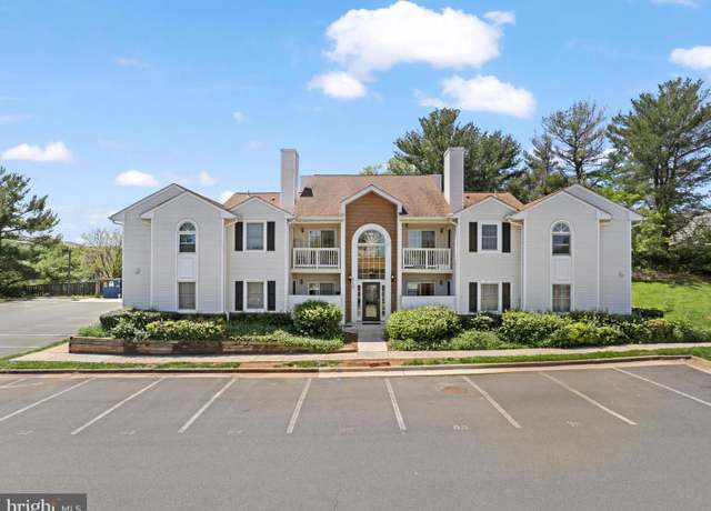 Property at 110 Westwick Ct #7, Sterling, VA 20165, 2 beds, 2 baths