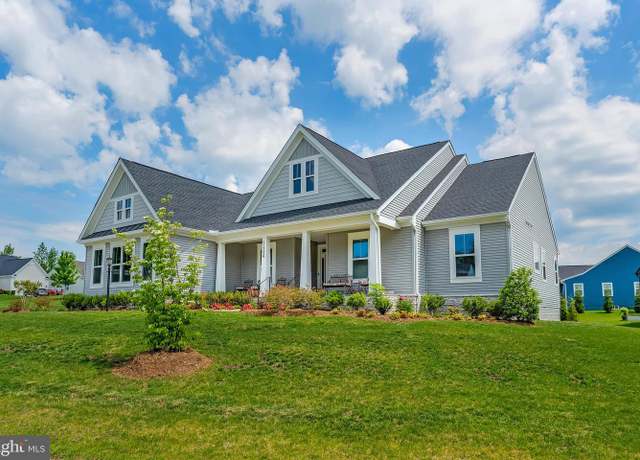 Property at 11726 Robin Woods Cir, Spotsylvania, VA 22551, 3 beds, 3.5 baths