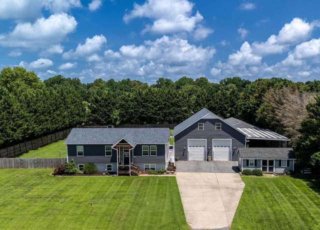 Property at 125 Dickens Ln, Felton, DE 19943, 3 beds, 2 baths