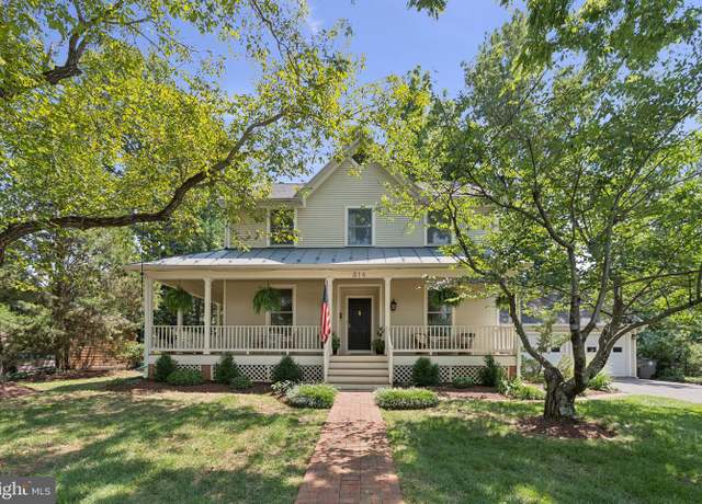 Property at 314 Beall Ave, Rockville, MD 20850, 4 beds, 3.5 baths