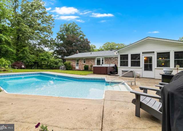 Property at 38125 Cheyenne Ct, Charlotte Hall, MD 20622, 4 beds, 3 baths