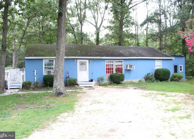 Property at 340 Robin Rd, Millville, NJ 08332, 3 beds, 1 bath