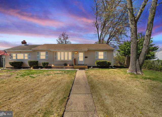 Property at 36 Warwick Rd, Stratford, NJ 08084, 3 beds, 1.5 baths