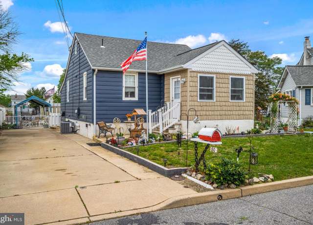 Property at 80 Woodland Ave, West Deptford, NJ 08086, 3 beds, 2.5 baths