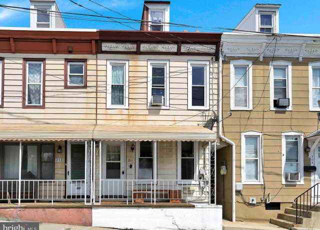 Property at 311 Northmont Ave, Hamburg, PA 19526, 3 beds, 1 bath