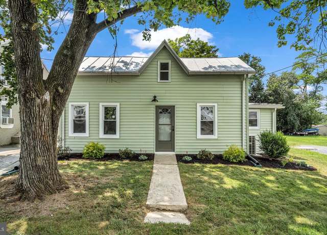 Property at 26 Maple Ave, Walnut Bottom, PA 17266, 3 beds, 2 baths