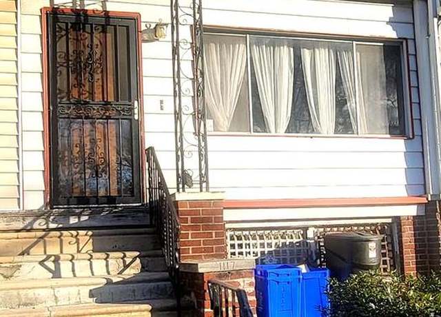 Property at 1117 S 61st St, Philadelphia, PA 19143, 4 beds, 1.5 baths