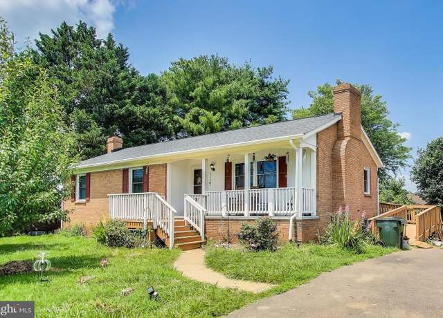 Property at 526 Azalea, Culpeper, VA 22701, 5 beds, 2 baths