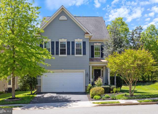 Property at 21713 Munday Hill Pl, Broadlands, VA 20148, 4 beds, 2.5 baths