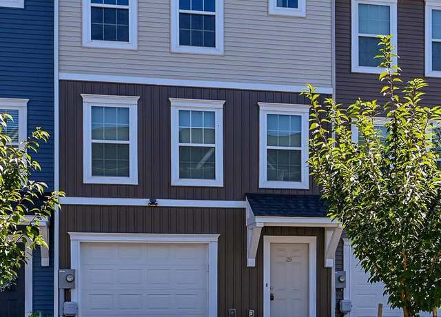 Property at 29 Starting Gate Pl, Martinsburg, WV 25404, 3 beds, 2.5 baths