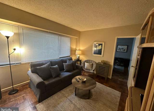 Property at 2141 I St NW #615, Washington, DC 20037, 1 bed, 1 bath