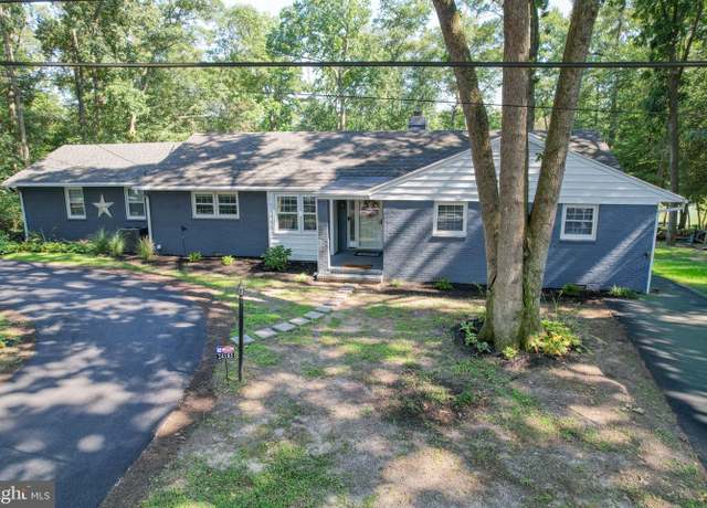 Property at 24185 Beaver Dam Dr, Seaford, DE 19973, 4 beds, 3.5 baths