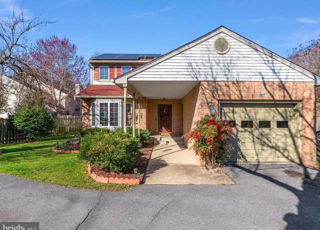 Property at 4905 Colonel Addison Pl, Upper Marlboro, MD 20772, 2 beds, 3 baths
