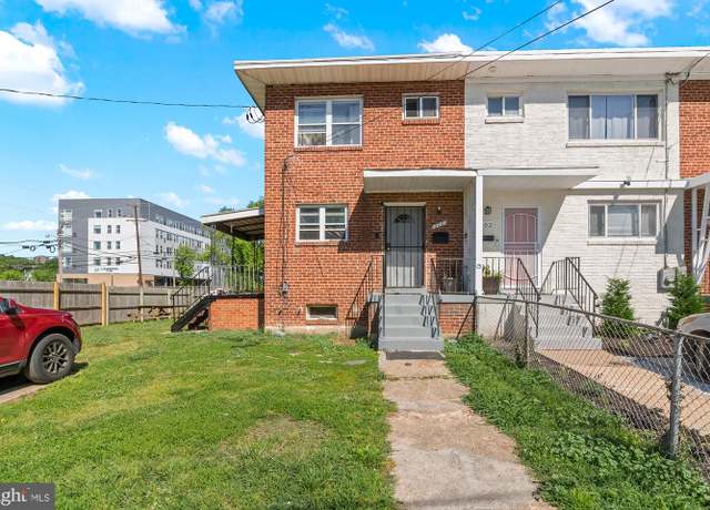 Property at 600 Maury Ave, Oxon Hill, MD 20745, 3 beds, 2.5 baths