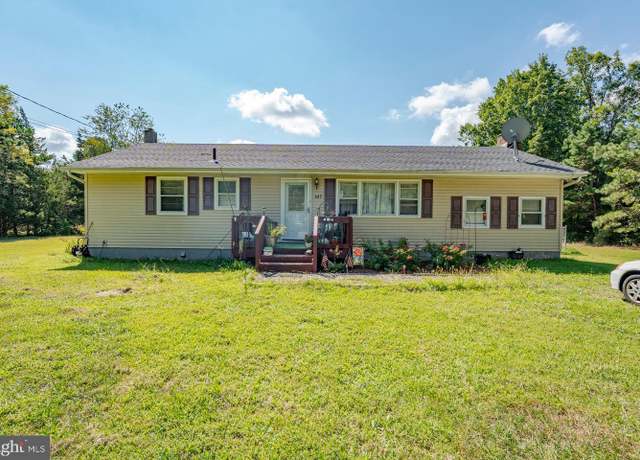 Property at 147 Cumberland Ave, Estell Manor, NJ 08319, 3 beds, 1 bath