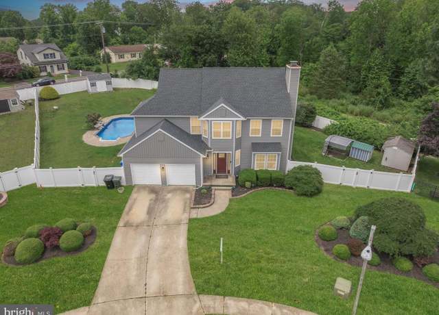 Property at 3 Hollybrook Ct, Sewell, NJ 08080, 4 beds, 3 baths