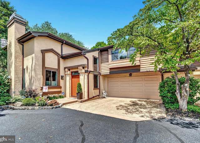 Property at 107 Sayre Dr, Princeton, NJ 08540, 3 beds, 2.5 baths