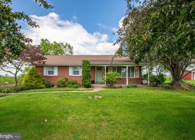 Property at 68 Swissdale Rd, Bernville, PA 19506, 3 beds, 1.5 baths