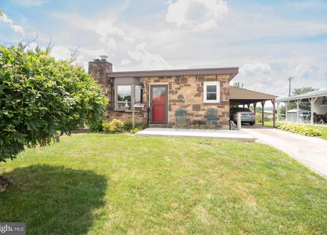 Property at 519 Overhill Rd, Conshohocken, PA 19428, 3 beds, 1.5 baths