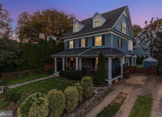 Property at 5719 15th St N, Arlington, VA 22205, 6 beds, 4.5 baths