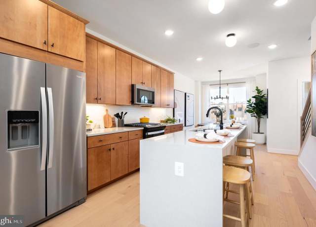 Property at 140 Shannon Mews, Alexandria, VA 22304, 3 beds, 3.5 baths