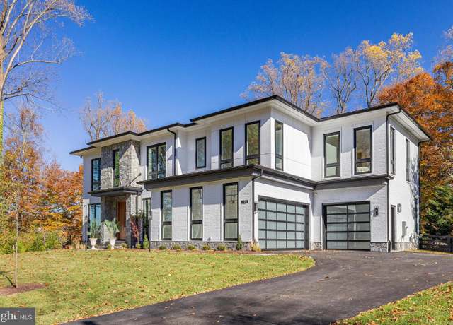 Property at 725 Lawton St, Mclean, VA 22101, 6 beds, 8.5 baths
