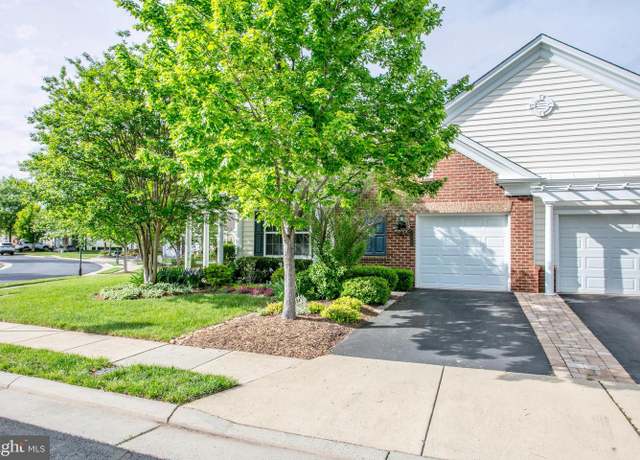 Property at 44460 Callaway Sq, Ashburn, VA 20147, 2 beds, 2 baths