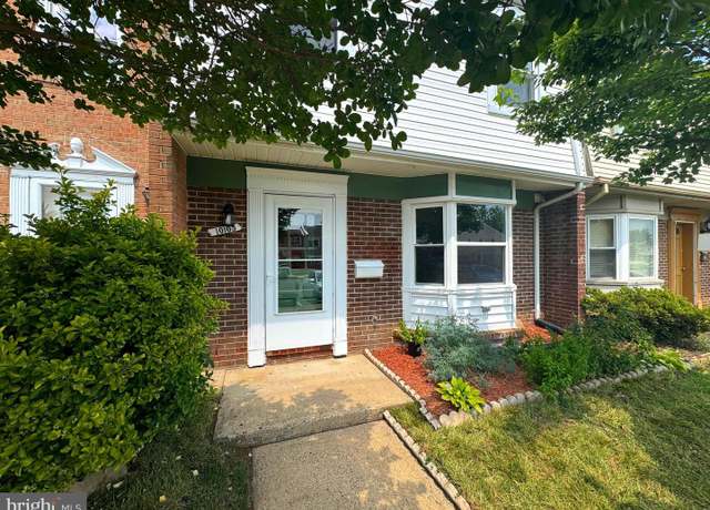 Property at 10105 Irongate Way, Manassas, VA 20109, 3 beds, 3 baths