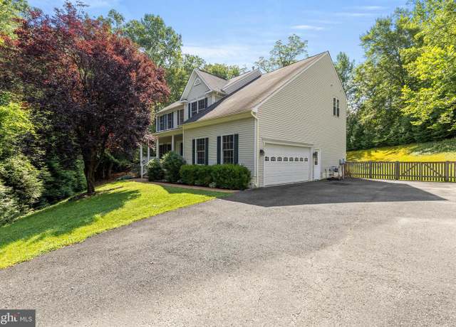 Property at 114 Brush Everard Ct, Stafford, VA 22554, 5 beds, 4 baths
