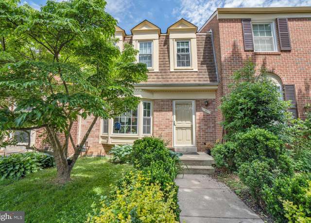 Property at 11 Shagbark Ct, Rockville, MD 20852, 3 beds, 3 baths