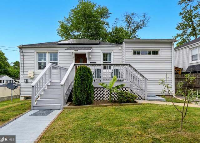 Property at 1209 Chapel Oaks Dr, Capitol Heights, MD 20743, 5 beds, 3 baths