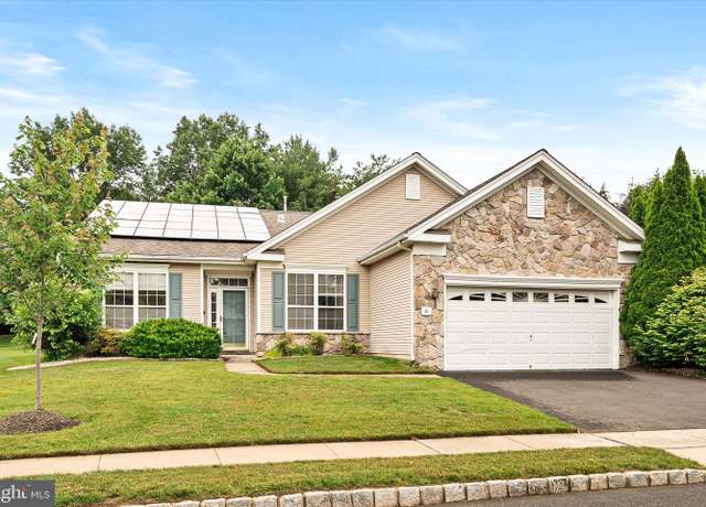 Property at 21 Barbary Ln, Columbus, NJ 08022, 3 beds, 2 baths