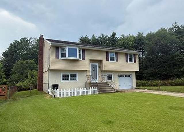 Property at 435 Arline Ave, Woodbury, NJ 08096, 3 beds, 1.5 baths
