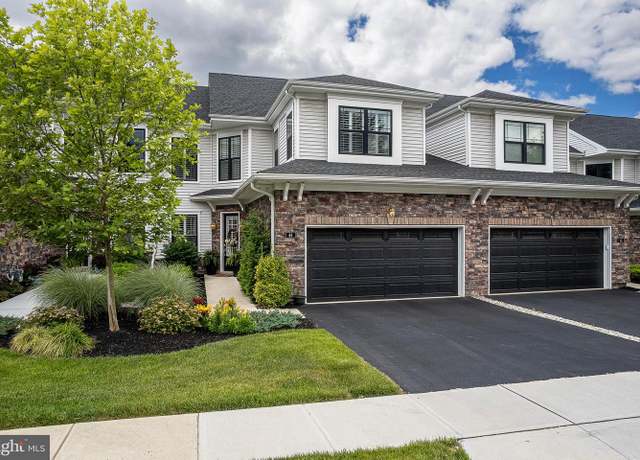 Property at 44 Birdie Way, Lawrence, NJ 08648, 3 beds, 3.5 baths