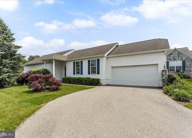 Property at 916 E Fox Hound Chase, Glen Mills, PA 19342, 2 beds, 3 baths