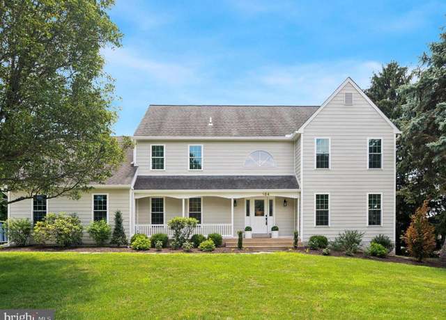 Property at 104 Harvest Ln, Broomall, PA 19008, 4 beds, 3 baths
