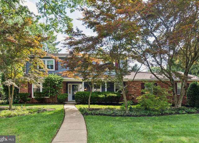 Property at 244 Coachlight Ter, Huntingdon Valley, PA 19006, 5 beds, 2.5 baths