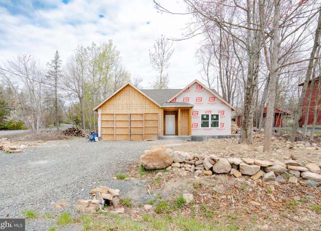Property at 3111 Briarwood Dr Lot D311, Tobyhanna, PA 18466, 3 beds, 2 baths