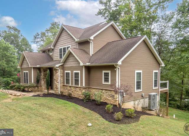 Property at 1271 Fox Hollow Rd, Shermans Dale, PA 17090, 3 beds, 3 baths