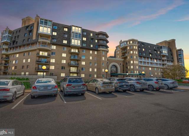 Property at 1250 S Washington St #124, Alexandria, VA 22314, 2 beds, 2.5 baths
