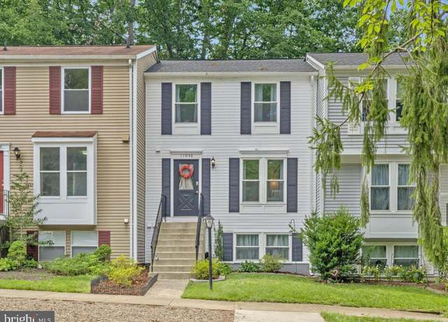 Property at 11046 Granby Ct, Reston, VA 20191, 3 beds, 2.5 baths