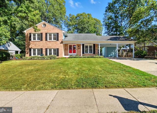 Property at 1503 Coat Ridge Rd, Herndon, VA 20170, 4 beds, 3 baths
